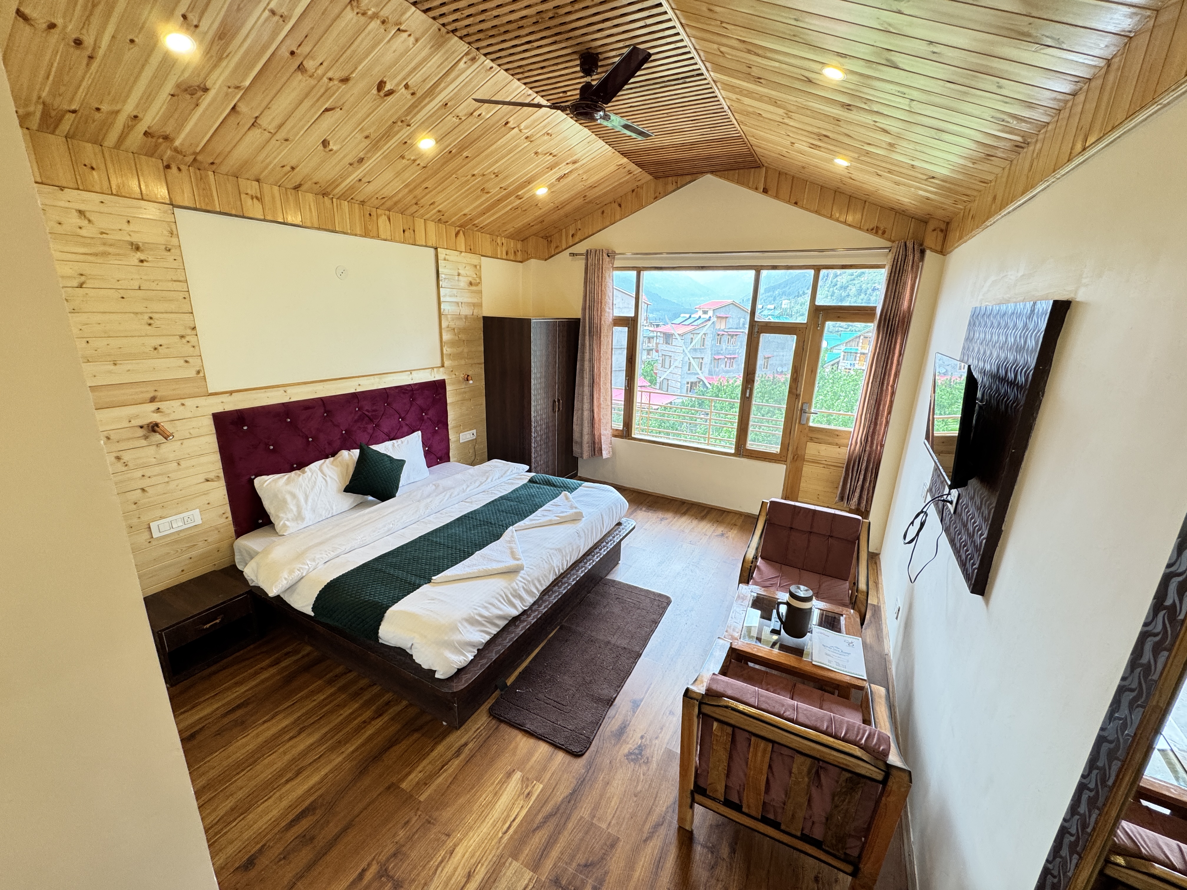 Super Deluxe Room